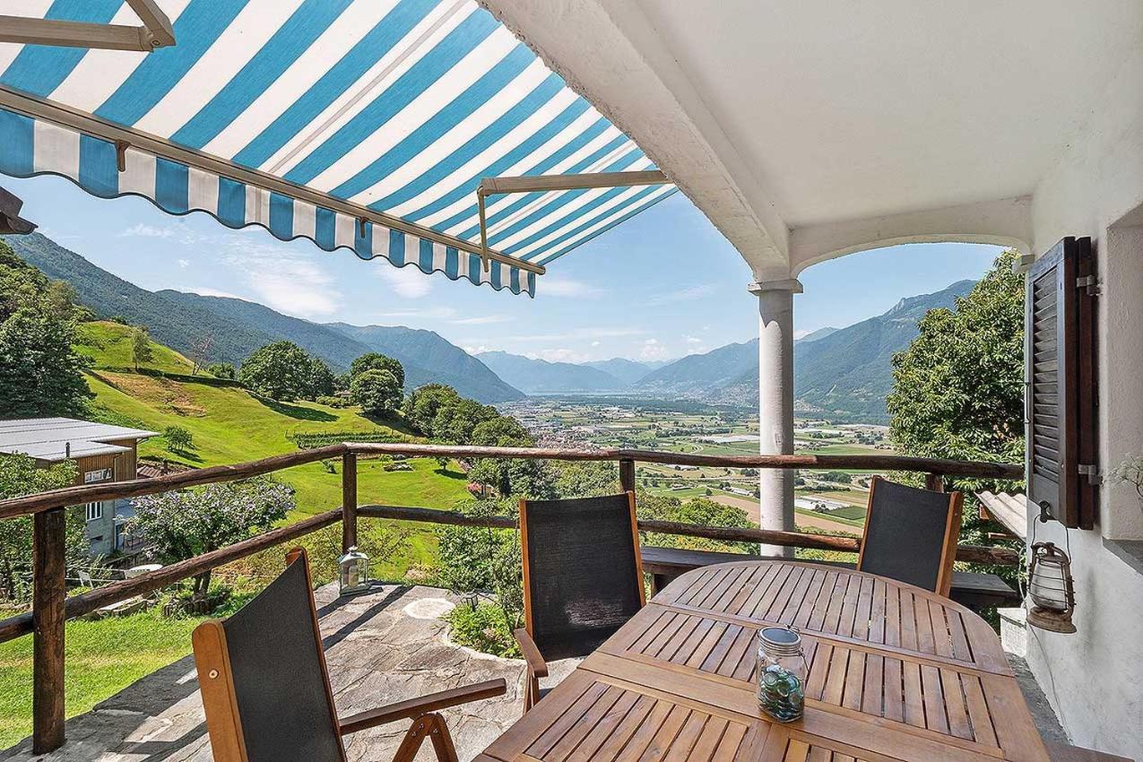 Ferienhaus La Torre Camorino Exterior photo